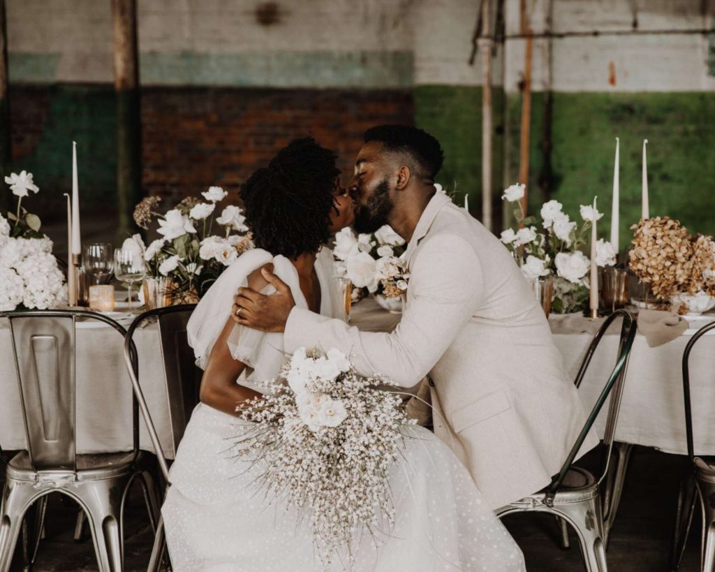 BERTA + MOONCHILD MICRO WEDDING STYLE