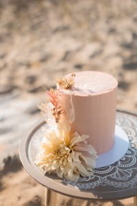 Elopement beach wedding theme table styling