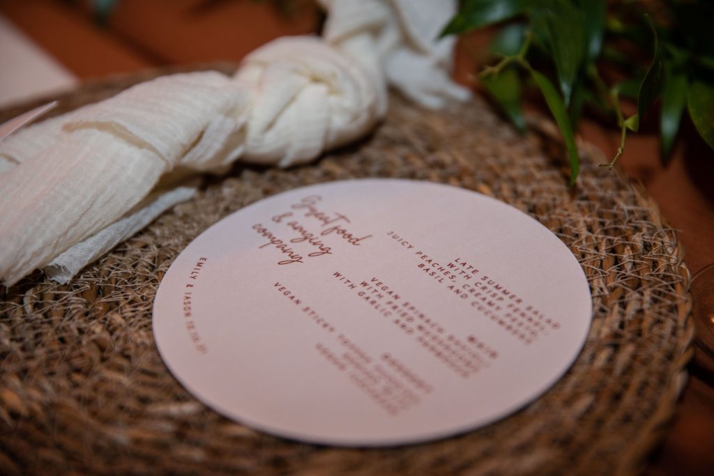 Modern luxe stationery with a minimalistic style for Autumn tipi wedding