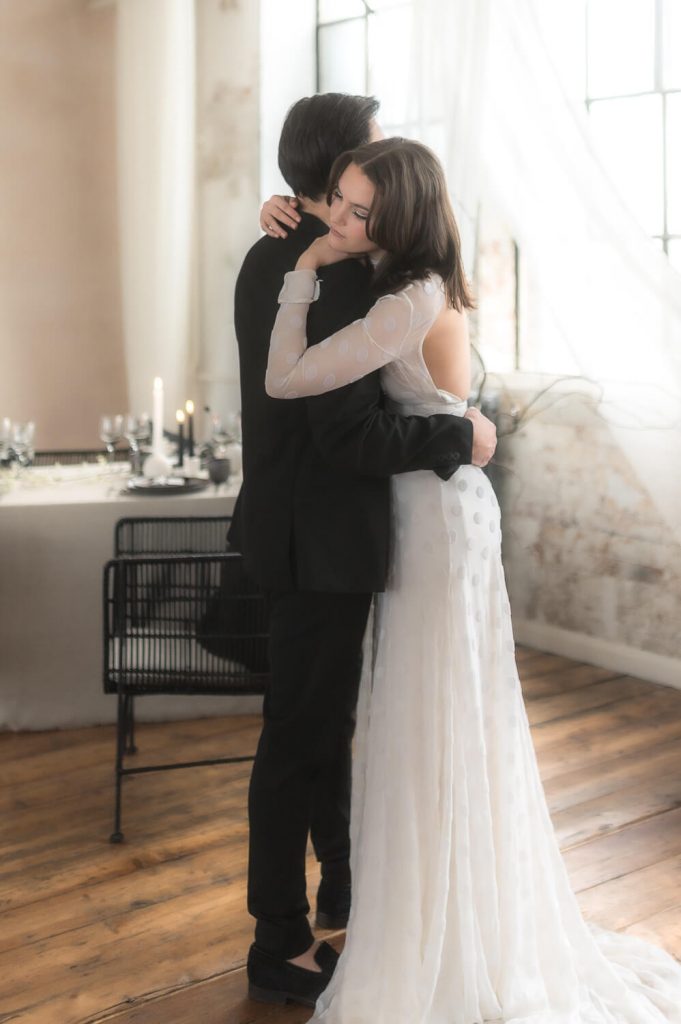 Modern bridal styled shoot with Nikeen Asar