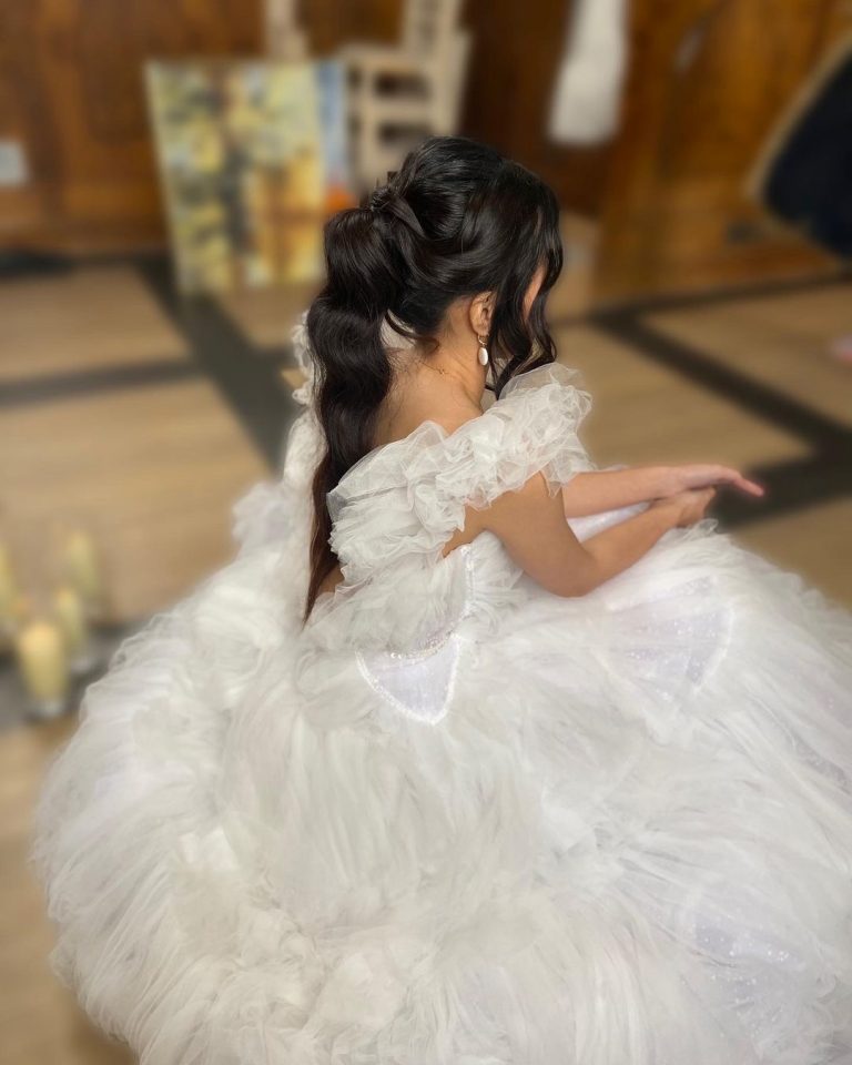 Lara Stokes wedding Hair Stylist