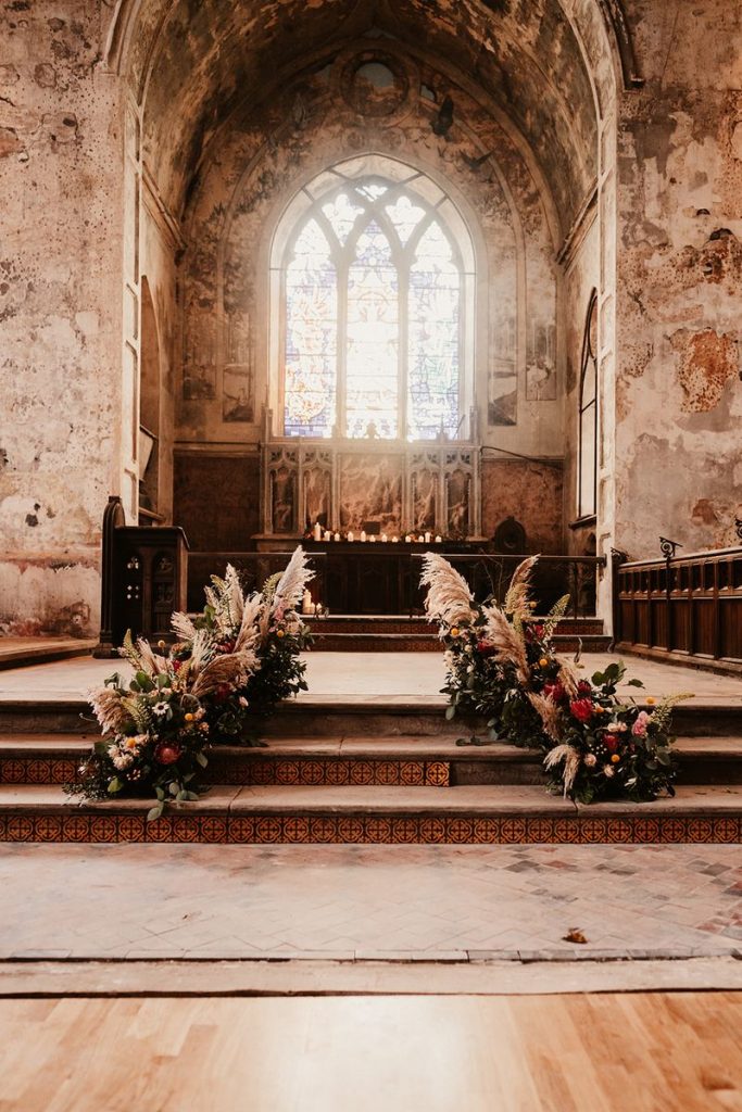 The Mount Without wedding captured by Chloe Mary Photo