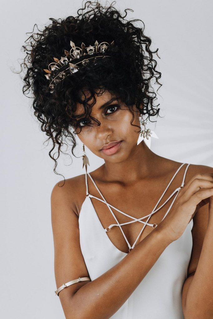 Exquisite luxury hand crafted wedding accessories from British bridal label Tilly Thomas Lux's Cleopatra Collection
