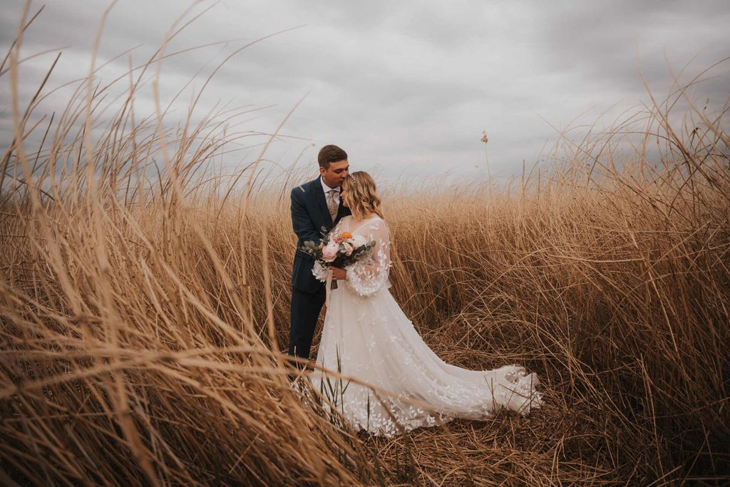 Relaxed spring boho wedding at The Barns
