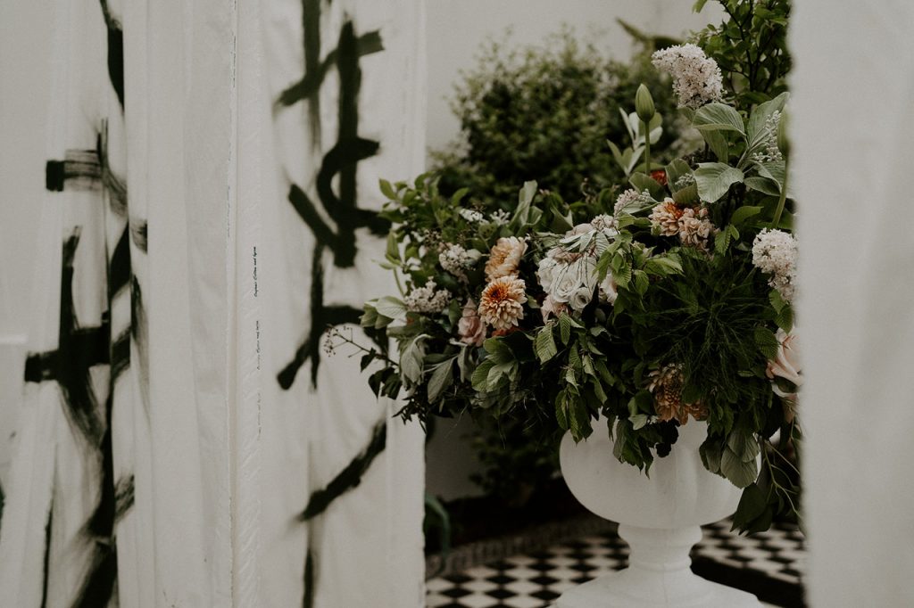 An editorial wedding inspiration styled shoot embodying a romantic connection between a modern bride and groom in a luxe, sophisticated style.