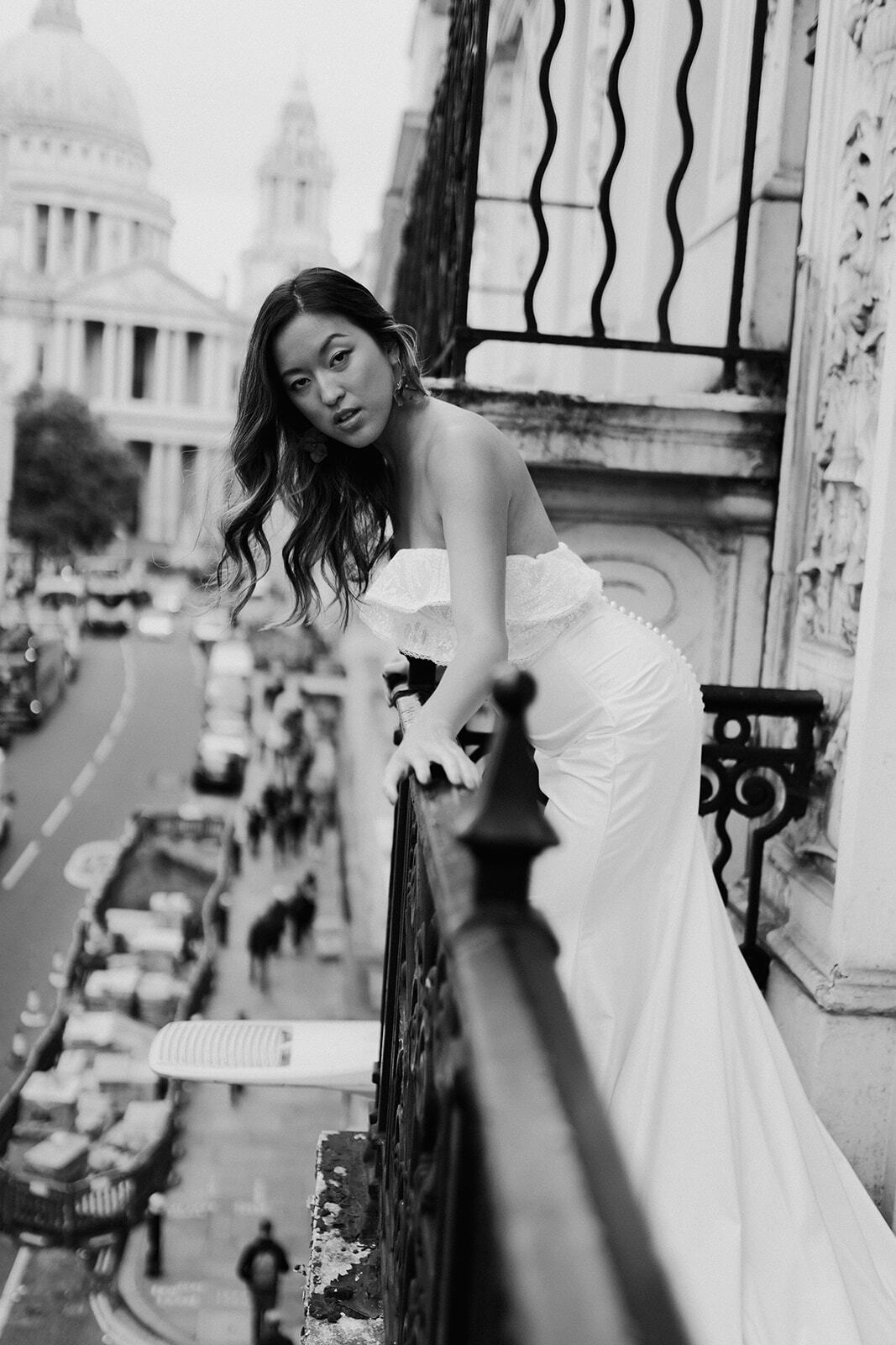 Sustainable wedding dresses | Captured by Amy Woodham Photography