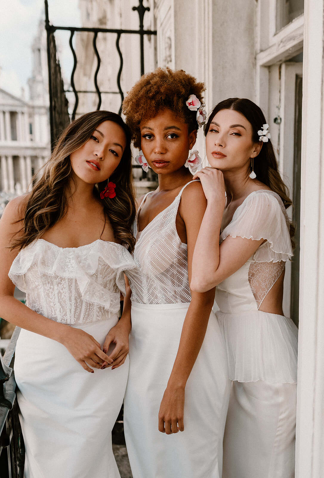Sustainable wedding dresses | Captured by Amy Woodham Photography