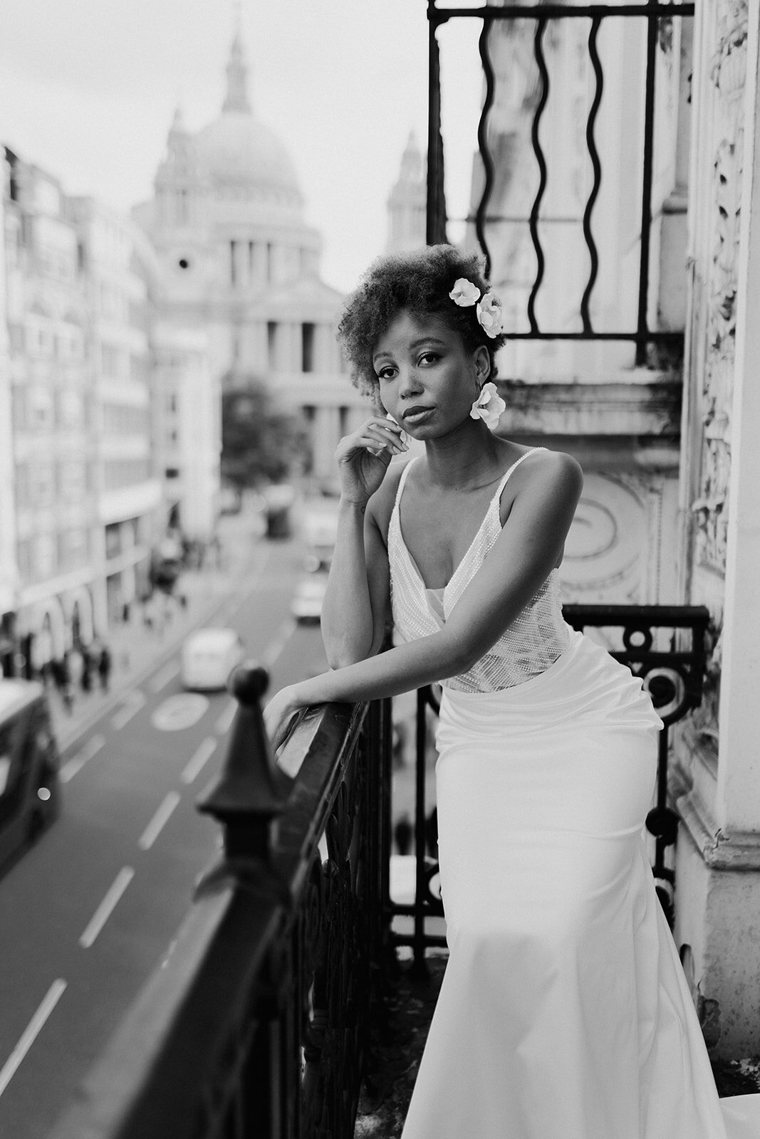 Sustainable wedding dresses | Captured by Amy Woodham Photography
