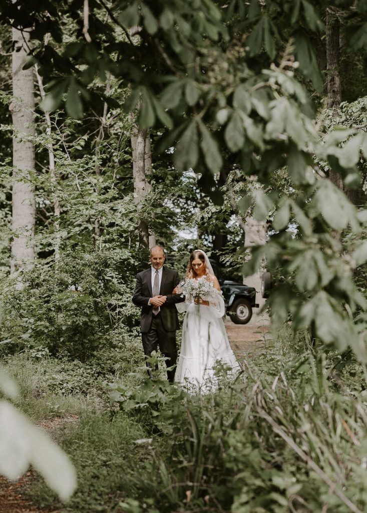 An outdoor wedding ceremony at Wilderness Reserve | Sharon Cudworth Photography