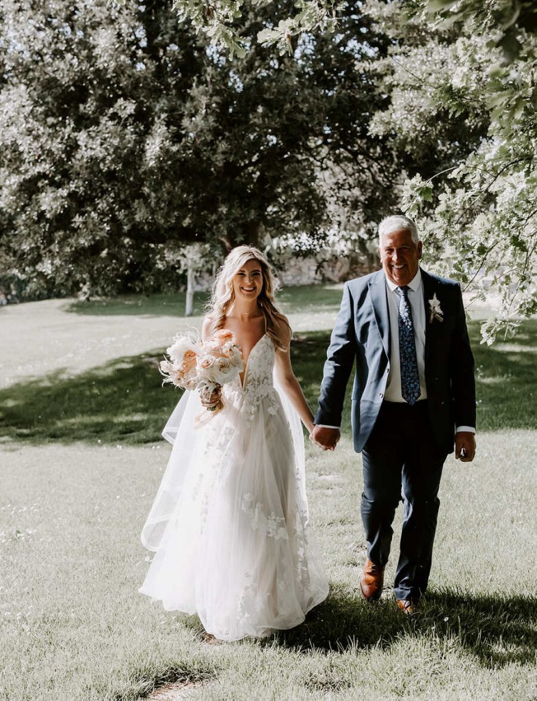 Destination wedding ceremony setting in Puglia | Nicola Dixon Photography
