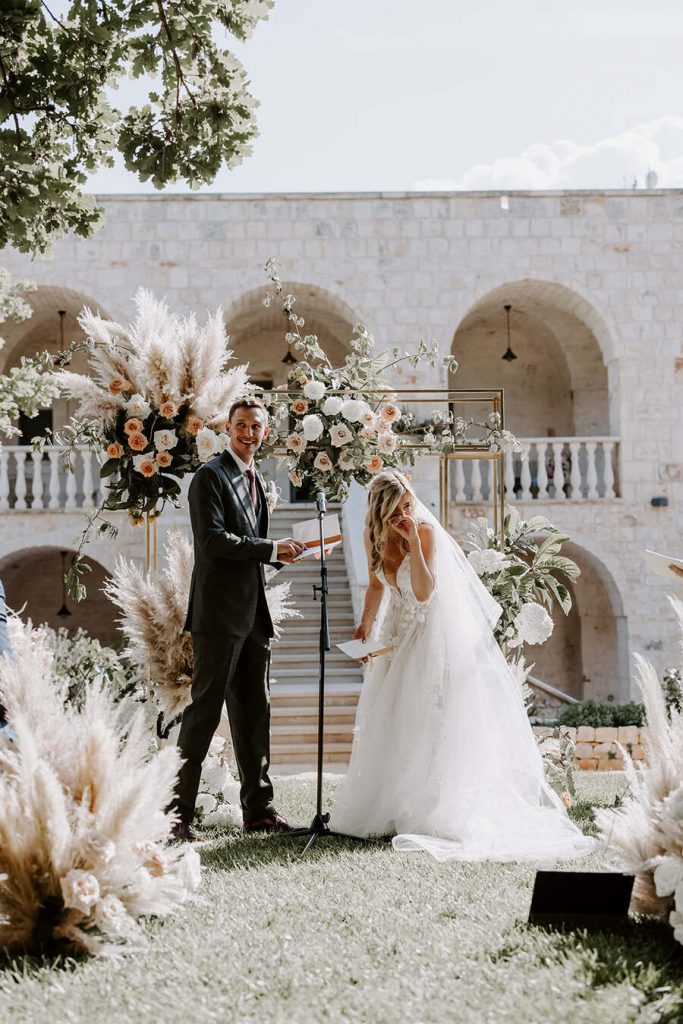 Destination wedding ceremony setting in Puglia | Nicola Dixon Photography