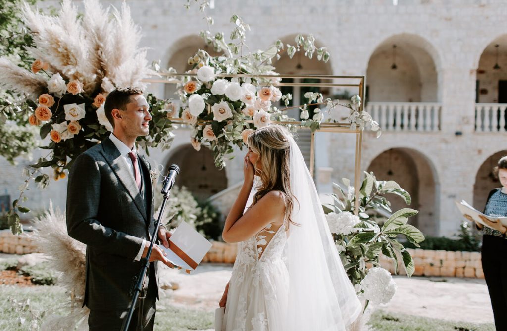 Destination wedding ceremony setting in Puglia | Nicola Dixon Photography