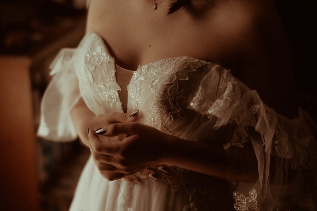 Danny & Eve's non-traditional wedding | Love Story Inspiration - UK wedding blog and wedding supplier directory