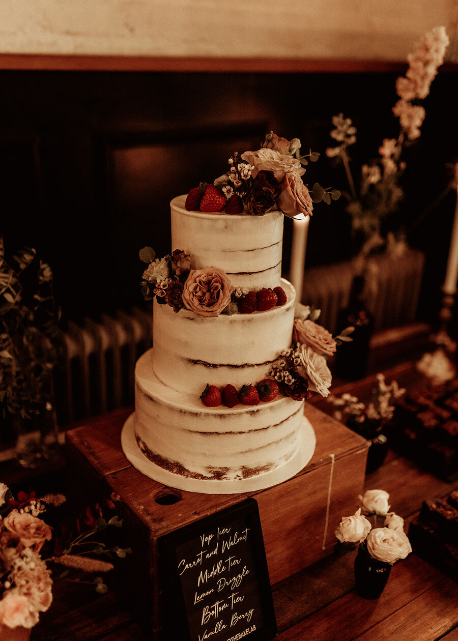 A non-traditional wedding in Sheffield | Photos by Hash