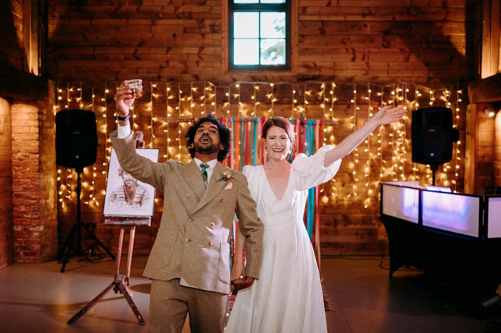 A colourful Autumnal wedding at Scarlet Hall for Love Story Inspiration
