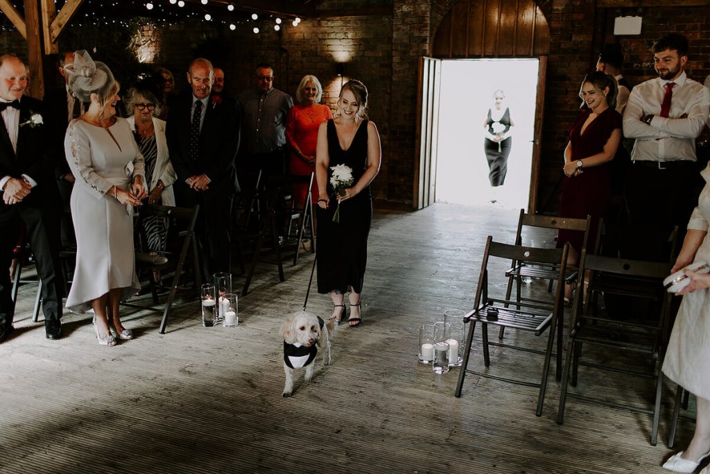 Sophie + Lee's minimalist wedding at Elmhay Park | Sian Hall Photography