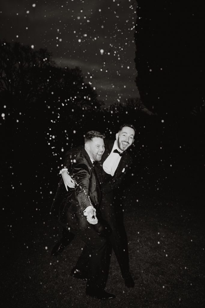 Faye Wilde Photography for Love Story Inspiration wedding directory