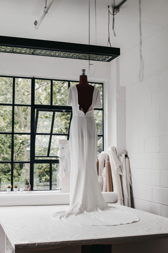 Behind the scenes with Jan Si Studios for UK wedding blog Love Story Inspiration | Zach & Grace Photography