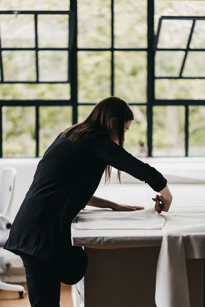 Behind the scenes with Jan Si Studios for UK wedding blog Love Story Inspiration | Zach & Grace Photography