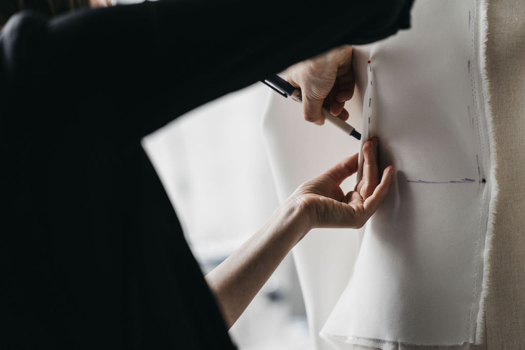 Behind the scenes with Jan Si Studios for UK wedding blog Love Story Inspiration | Zach & Grace Photography