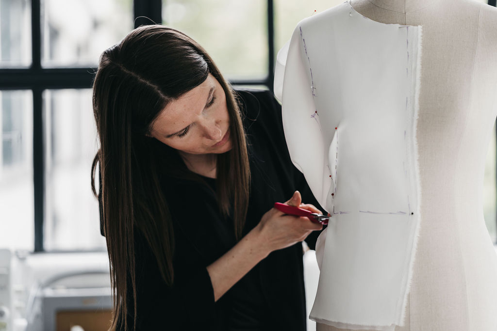 Behind the scenes with Jan Si Studios for UK wedding blog Love Story Inspiration | Zach & Grace Photography