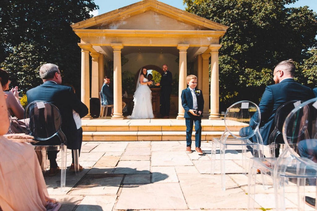 A relaxed garden party wedding at Rowton Castle | Benny Smyth Photography