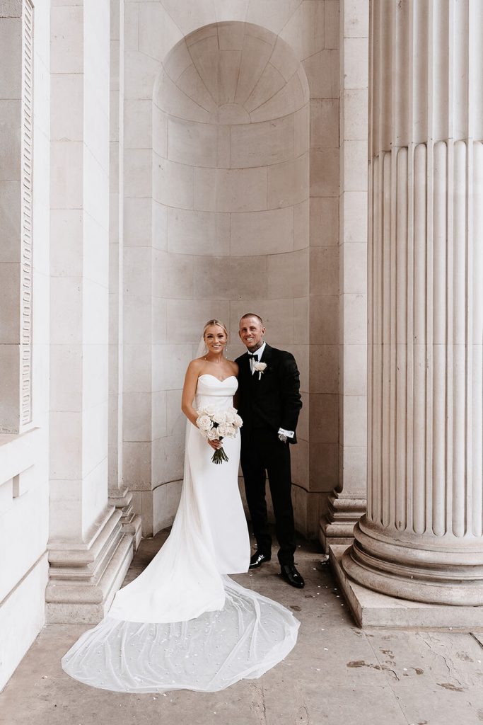An intimate city wedding - Love Story Inspiration UK Wedding Blog