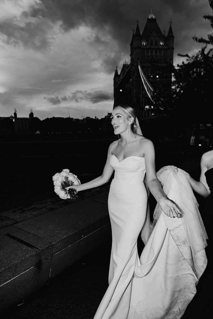 An intimate city wedding - Love Story Inspiration UK Wedding Blog