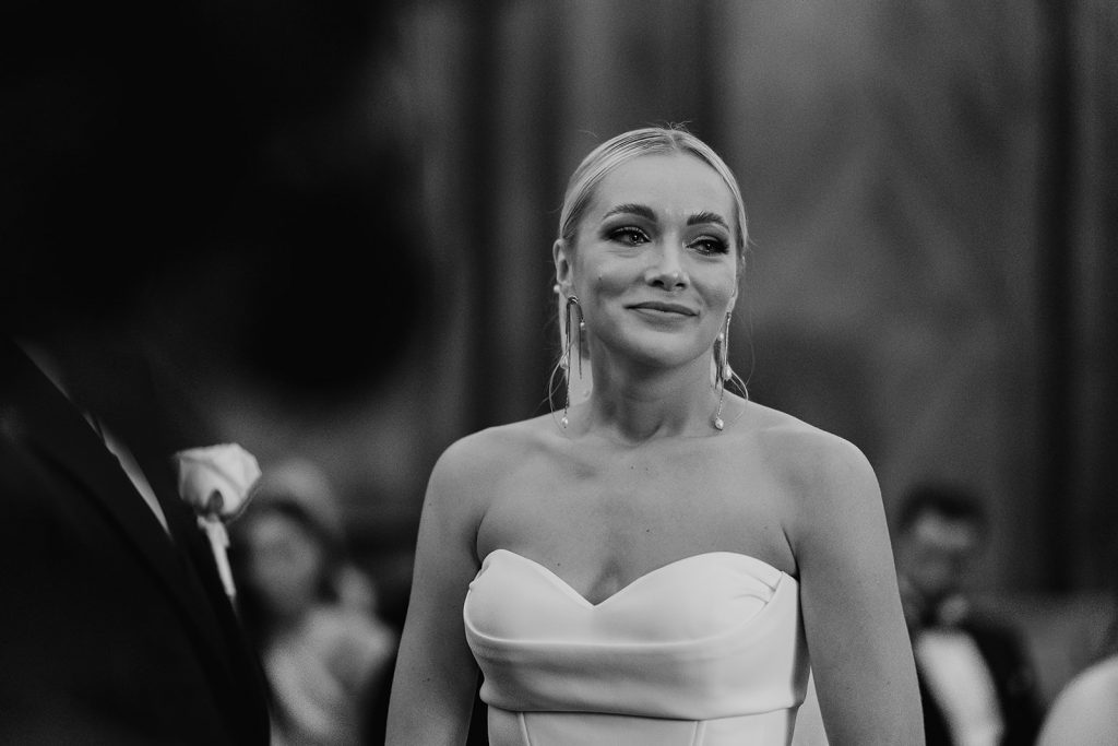 An intimate city wedding - Love Story Inspiration UK Wedding Blog