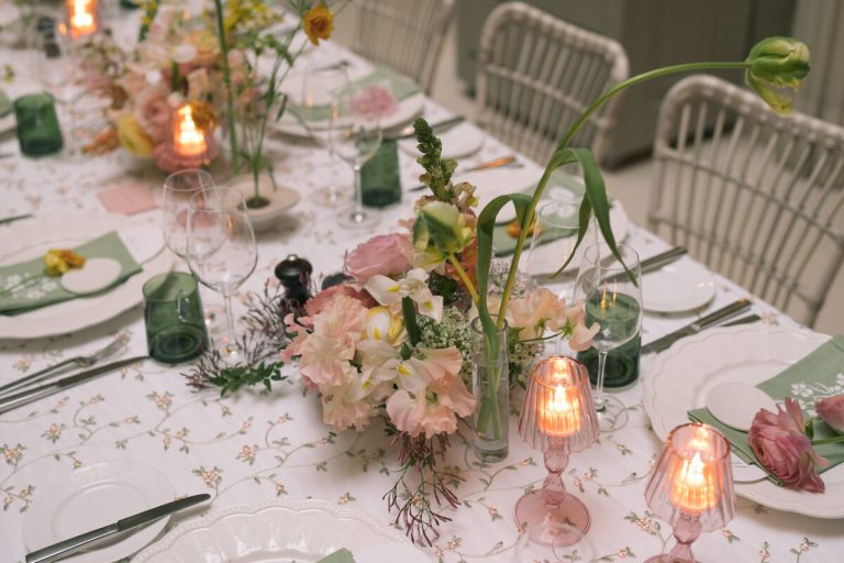 Nourish Social's inaugural supper club gathering for wedding creatives