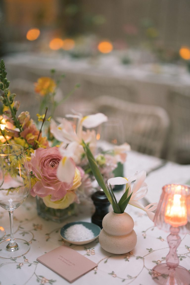 Nourish Social's inaugural supper club gathering for wedding creatives