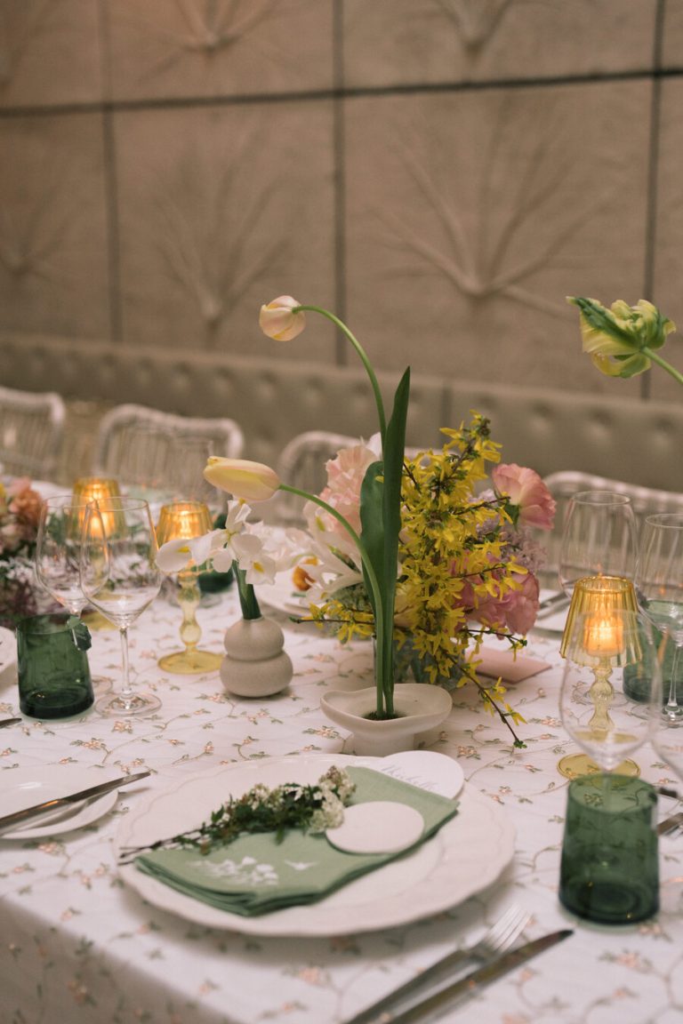 Nourish Social's inaugural supper club gathering for wedding creatives