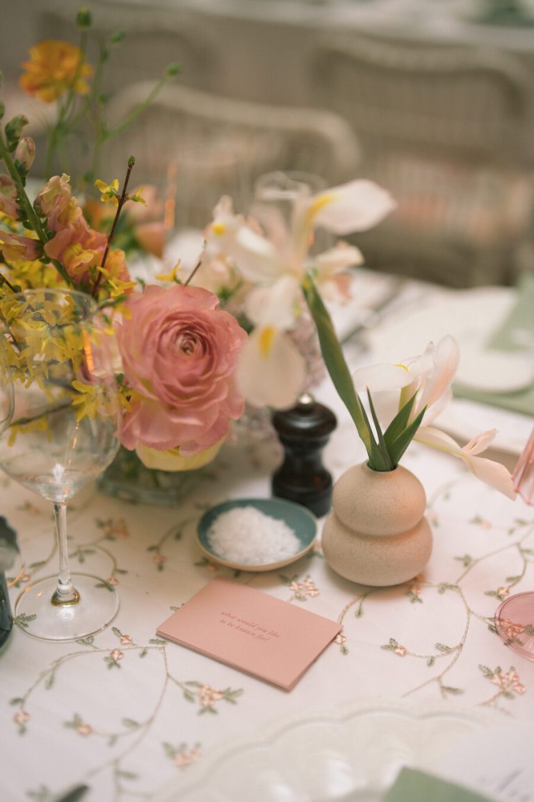 Nourish Social's inaugural supper club gathering for wedding creatives