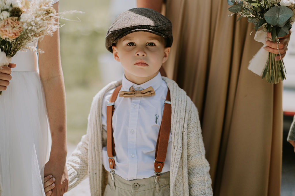 An intimate rustic wedding at Brickhouse Vineyard