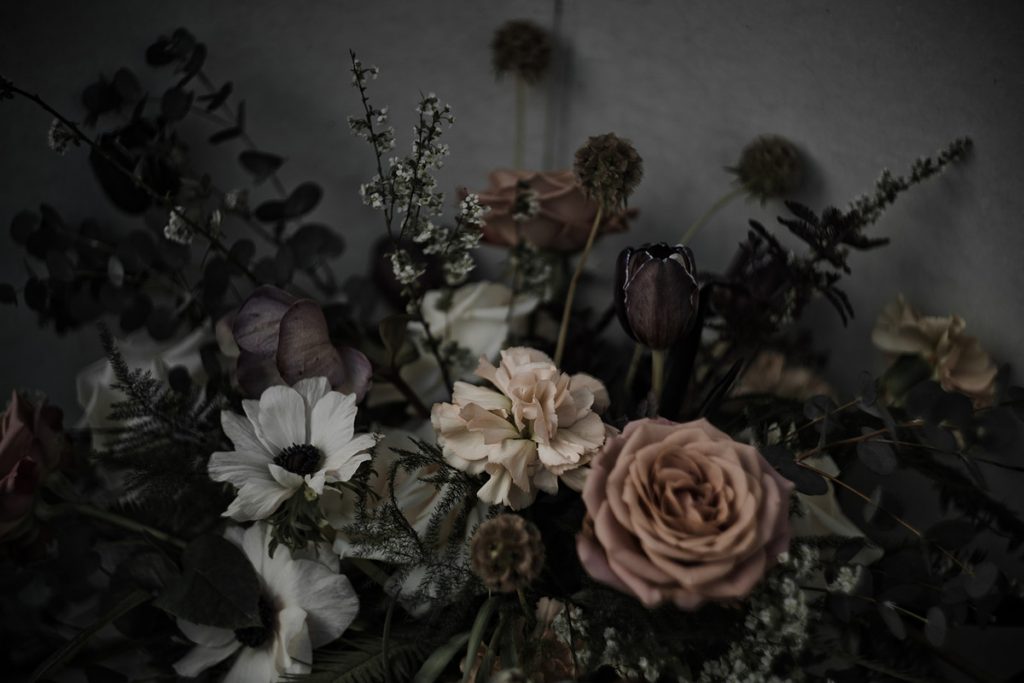 Wedding portrait ideas by Agrestal Visuals for Love Story Inspiration The Blog