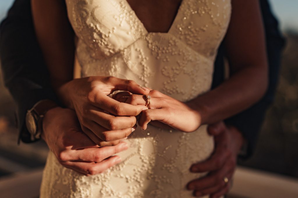 A citrus wedding inspired colour explosion for a refined and elegant city wedding