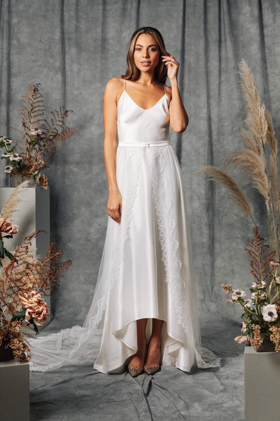 Kate Beaumont HR-Belt-on-Tulle-Skirt-Train-over-Hydrangea-429