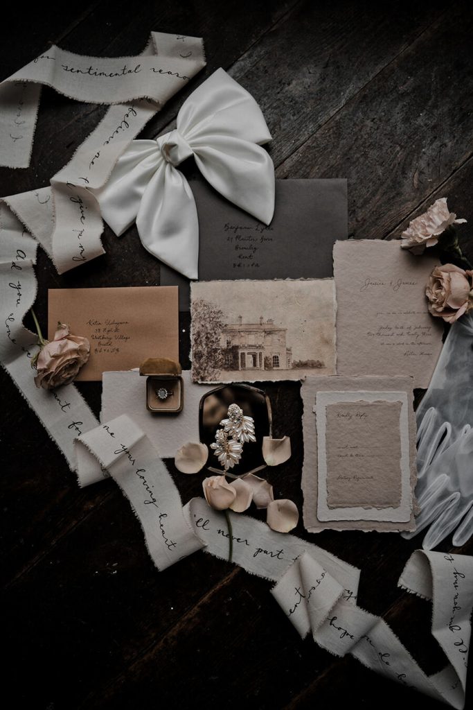 Vintage wedding inspiration with a touch of Old Hollywood glamour at Wiltshire's Purton House