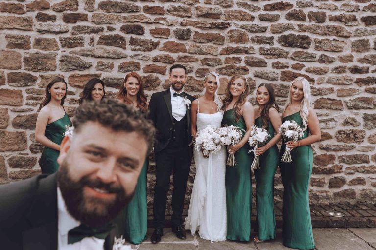 A spring barn wedding for a modern, contemporary couple