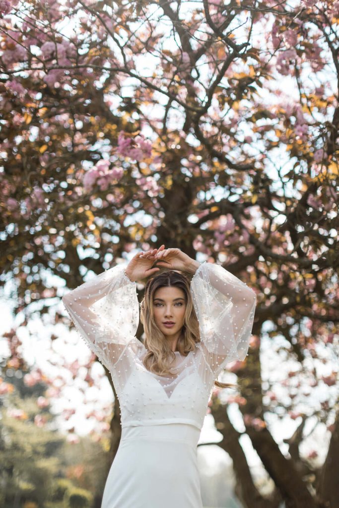 An elegant bridal editorial at Horwood House | Jun Tan Weddings