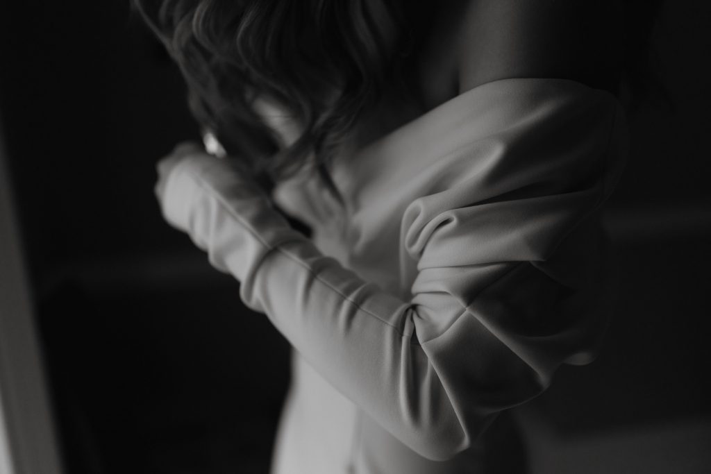 Recommended wedding photographer Esme Whiteside Photography for Love Story Inspiration