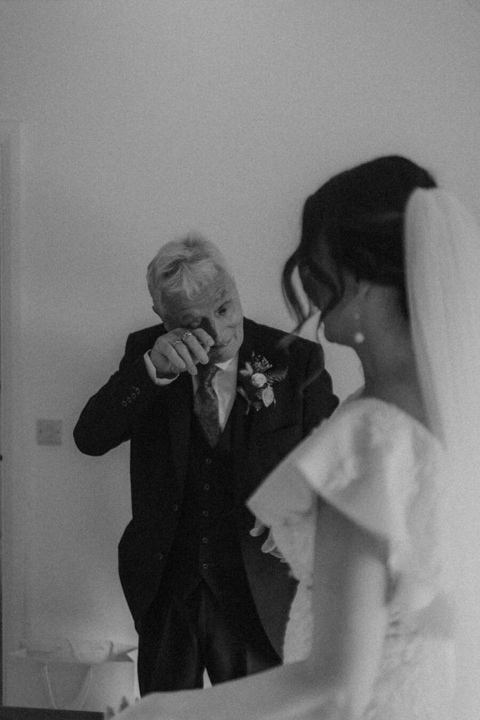 Recommended wedding photographer Esme Whiteside Photography for Love Story Inspiration