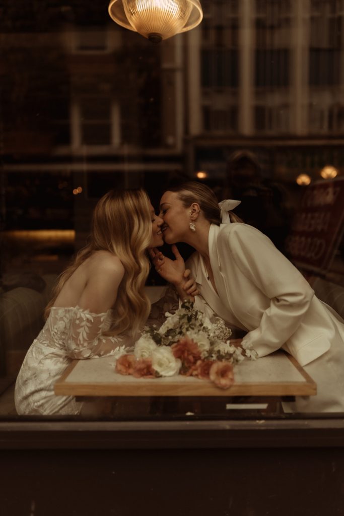 Recommended wedding photographer Esme Whiteside Photography for Love Story Inspiration