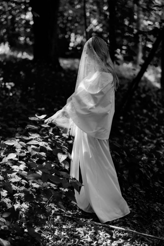 Gorgeous bride Emily wearing Bernadette's Willow dress