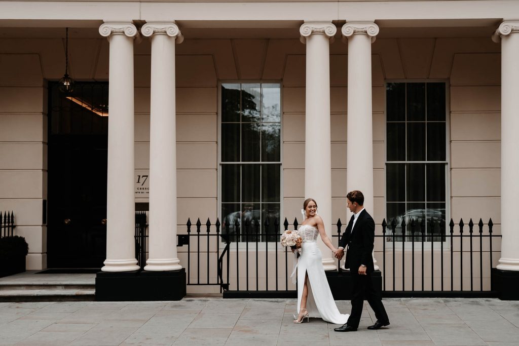 An intimate London elopement | UK wedding blog Love Story Inspiration