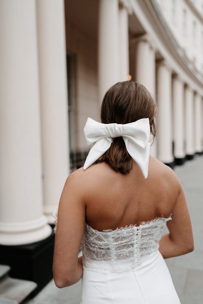 An intimate London elopement | UK wedding blog Love Story Inspiration
