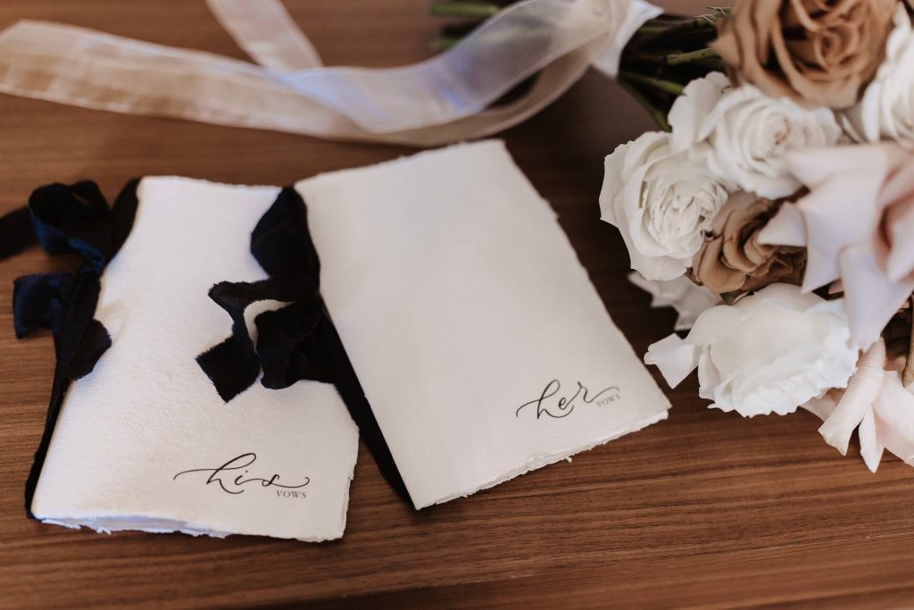 An intimate London elopement | UK wedding blog Love Story Inspiration