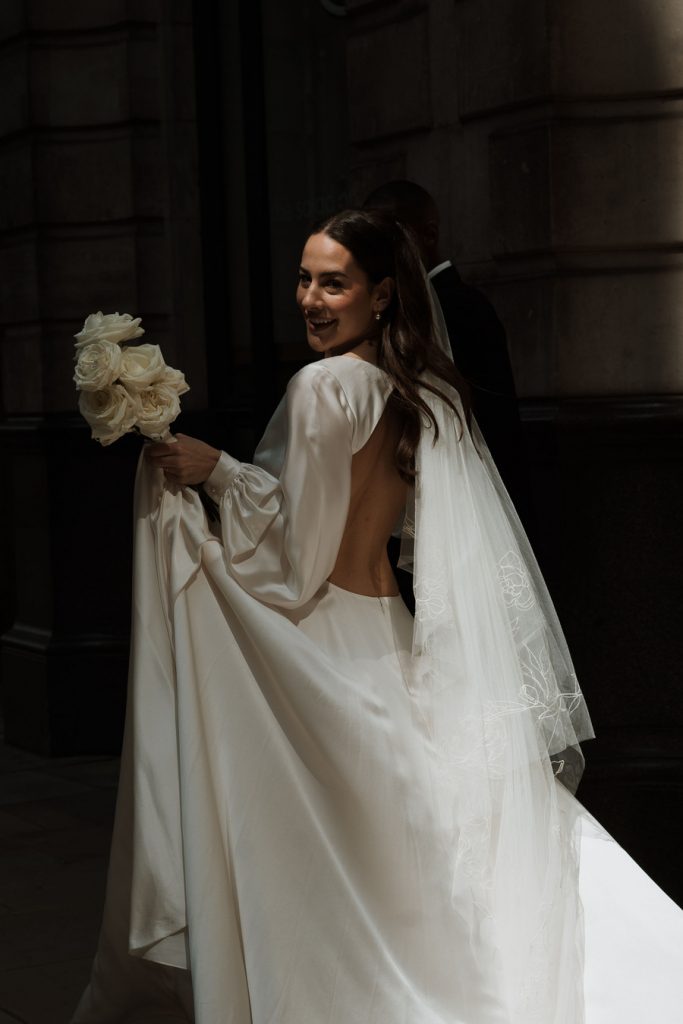 A minimalist and luxe London wedding editorial for Love Story Inspiration UK wedding blog