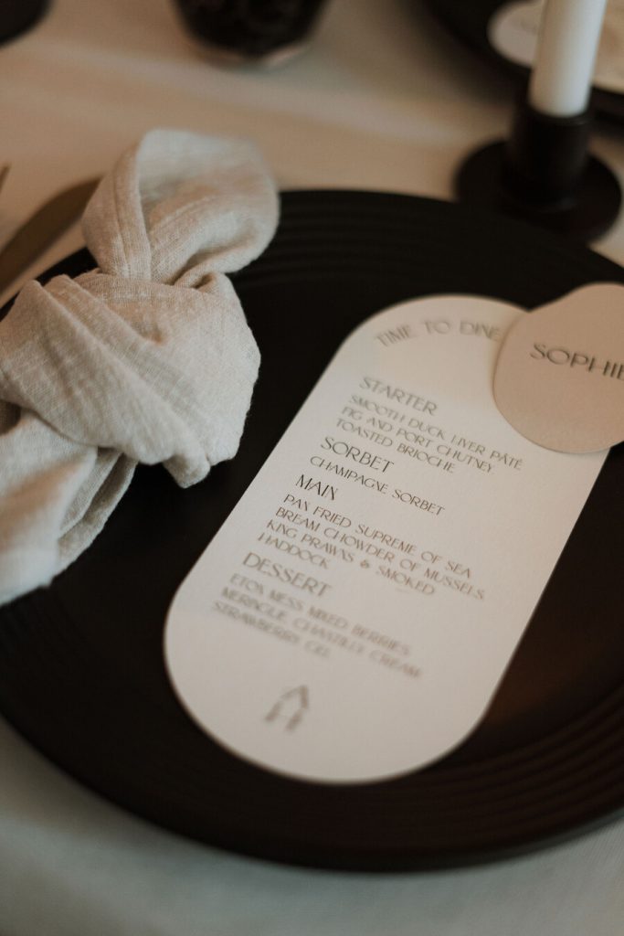 A minimalist and luxe London wedding editorial for Love Story Inspiration UK wedding blog