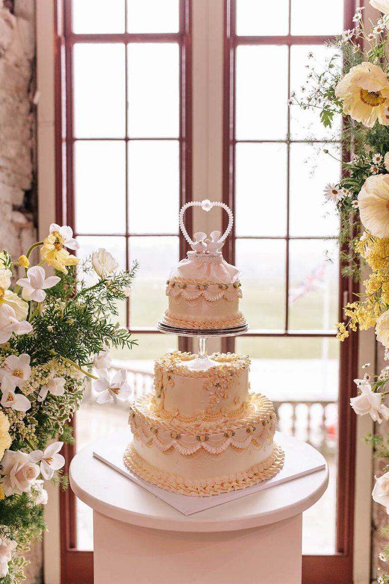 Love Story Inspiration featuring Roxy + Joby's Spring nuptials